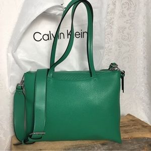 New Calvin Klein Kelly Green Chrome Handbag Attached Double Zipper Top Pouch